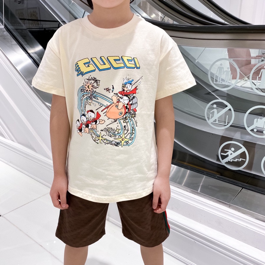 GUCCI  半袖　Tシャツ　 子供服　キッズ　トップス　男女兼用　夏着