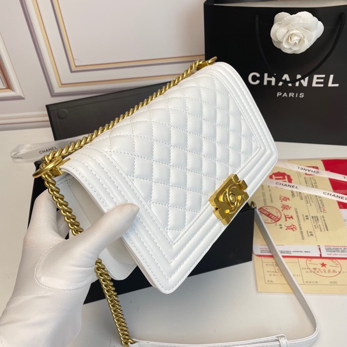 シャネル　CHANEL レディースバッグ　ショルダーバッグ　　バッグ　ブランドバッグ