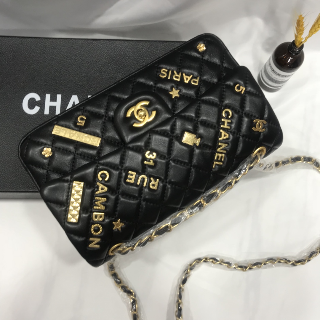 シャネル　CHANEL レディースバッグ　ショルダーバッグ　　バッグ　ブランドバッグ