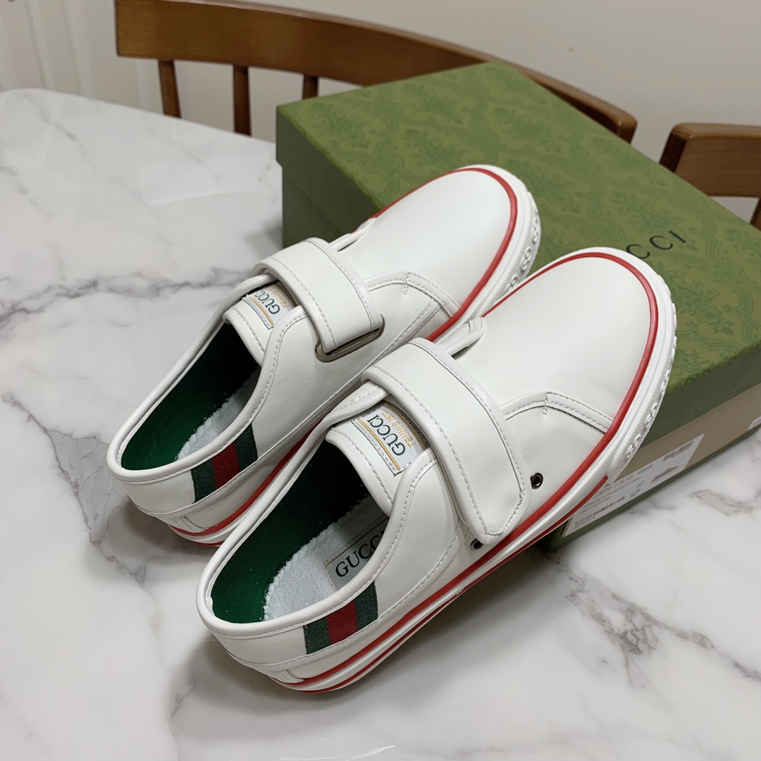 グッチ GUCCI エース レディース シューズ スニーカー ラグジュアリー ブランド イタリア ランニング スポーツ　35-40