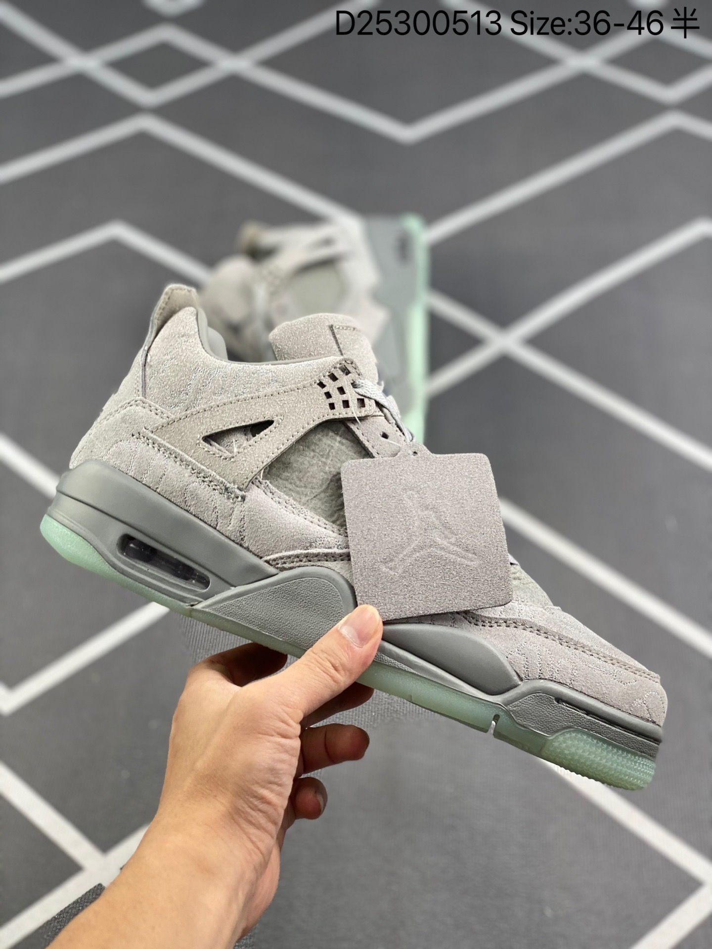 スニーカー  Air Jordan 4 Retro OG  　ファッションシューズ   何でも似合う