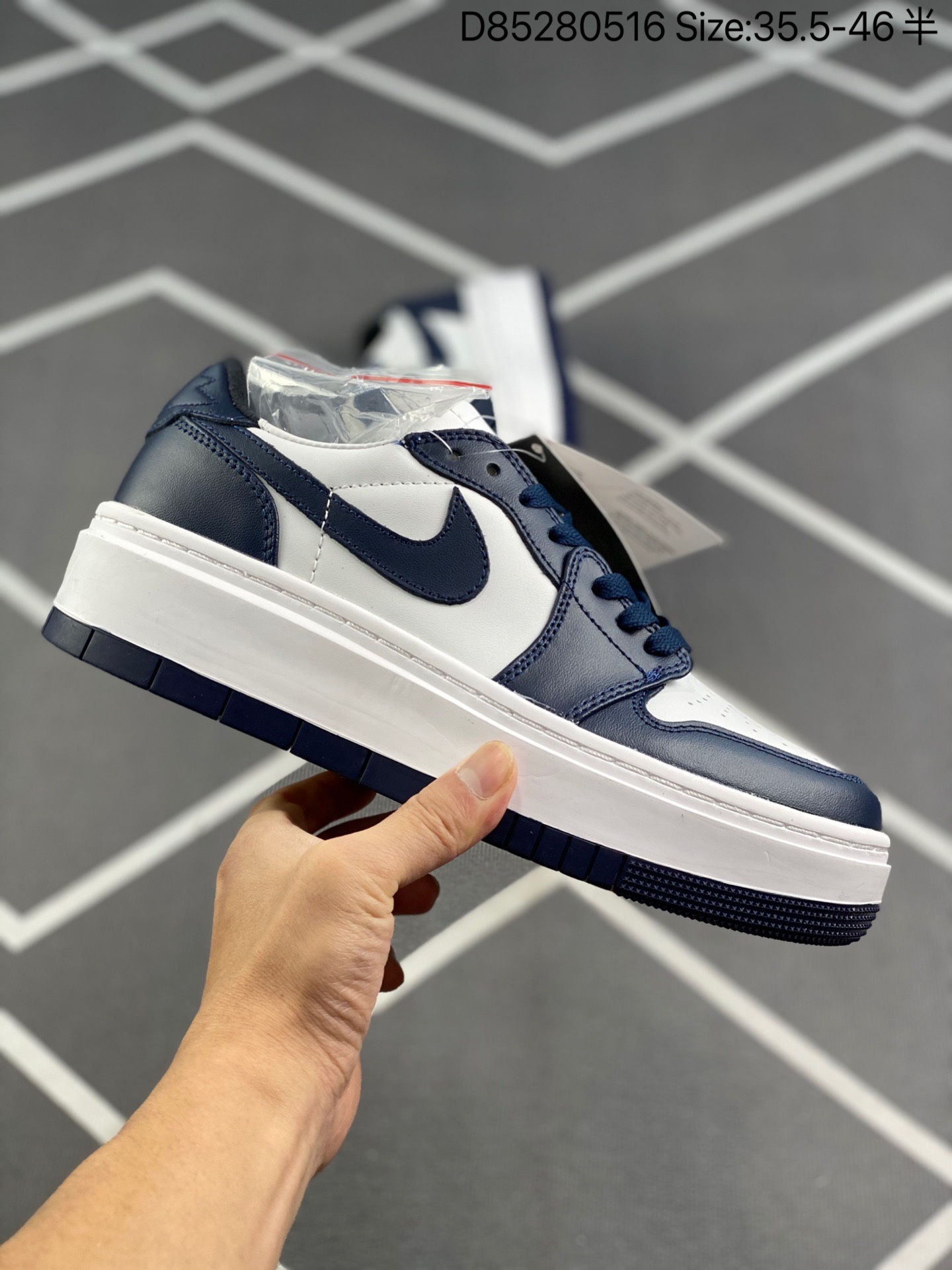 スニーカー  Air Jordan 1 Elevate Low SE"Wolf Grey" ファッションシューズ   何でも似合う