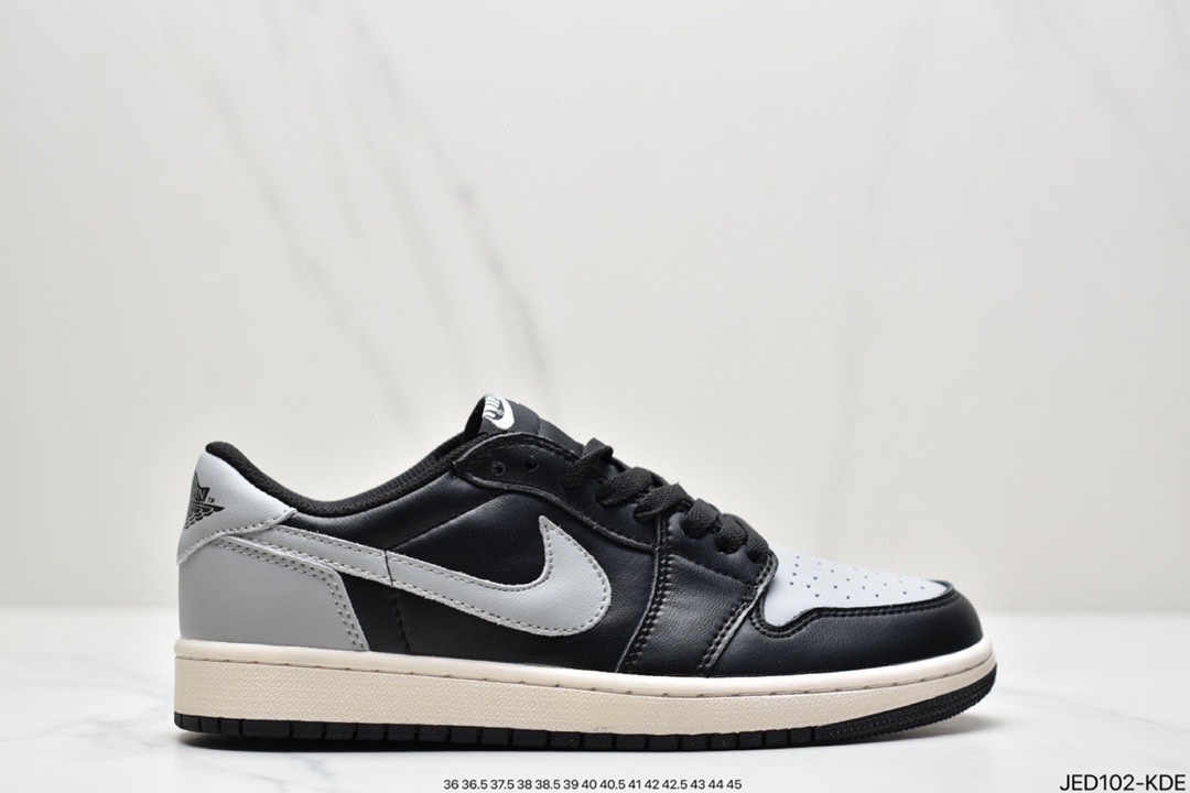 スニーカー Air Jordan 1 Low AJ1  ファッションシューズ   何でも似合う