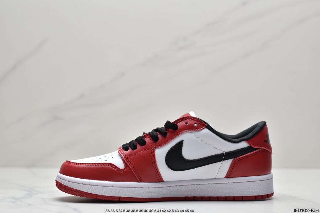 スニーカー Air Jordan 1 Low AJ1  ファッションシューズ   何でも似合う