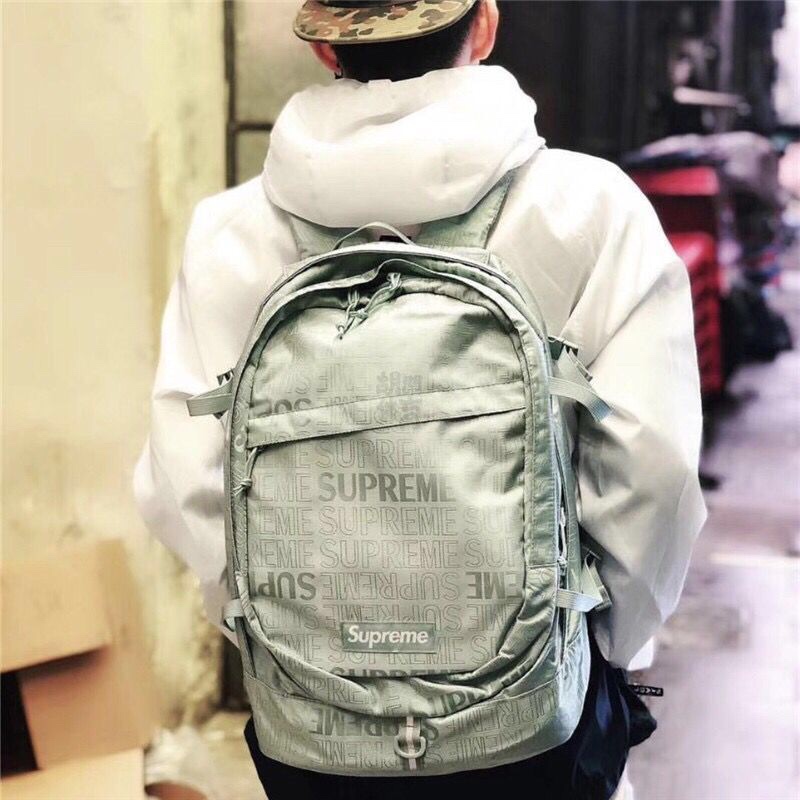 Supreme　メンズ/レディース　かばん　リュックサック　山登り　ハイキング 　バッグ