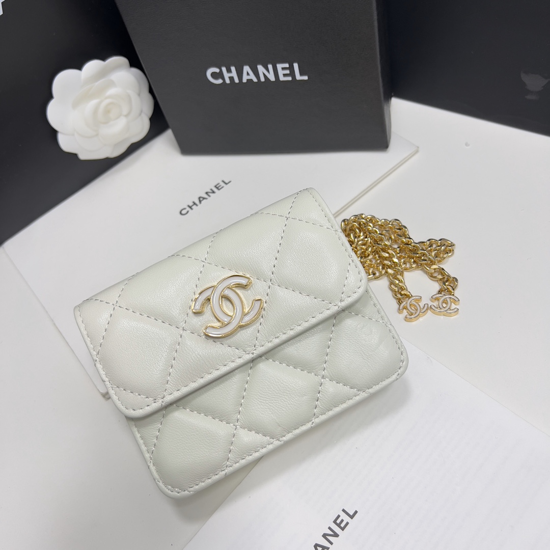 シャネル　CHANEL レディースバッグ　ショルダーバッグ　　バッグ　ブランドバッグ