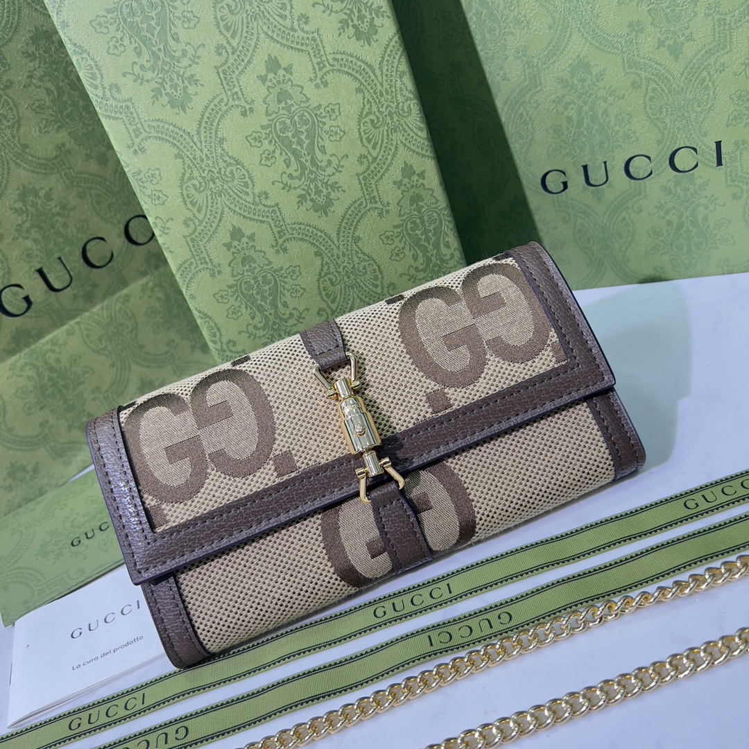 GUCCI　レディース財布　ブランドバッグ　小銭入れ財布　ショルダーバッグ