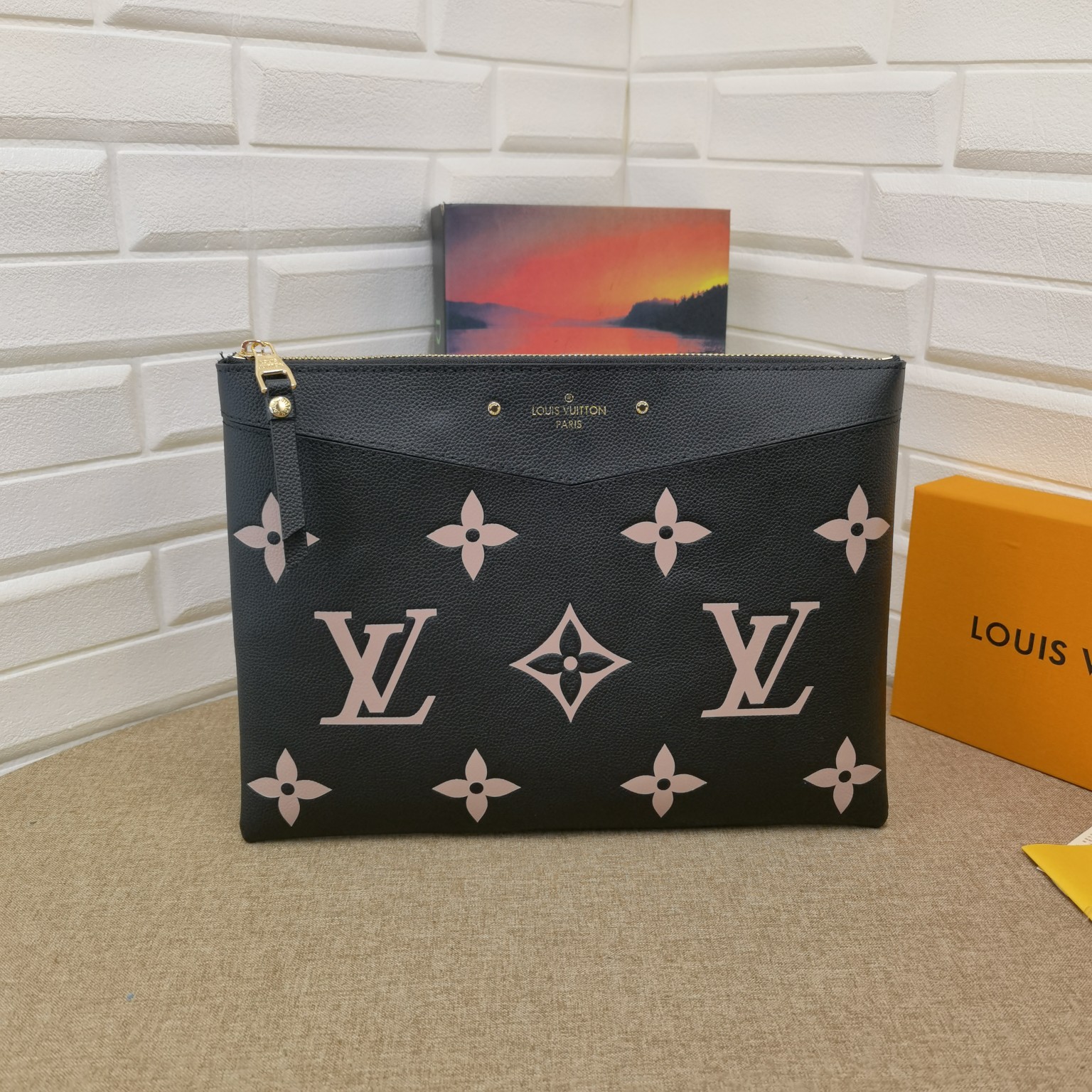 LV　レディースバッグ　カードホルダー　ブランドバッグ