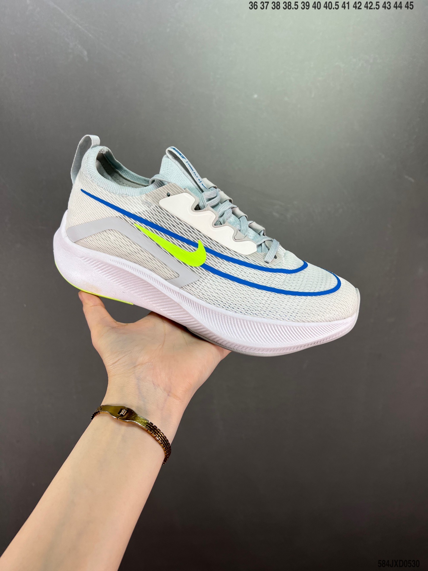 スニーカー  NK NK Zoom Fly 4ファッションシューズ   何でも似合う