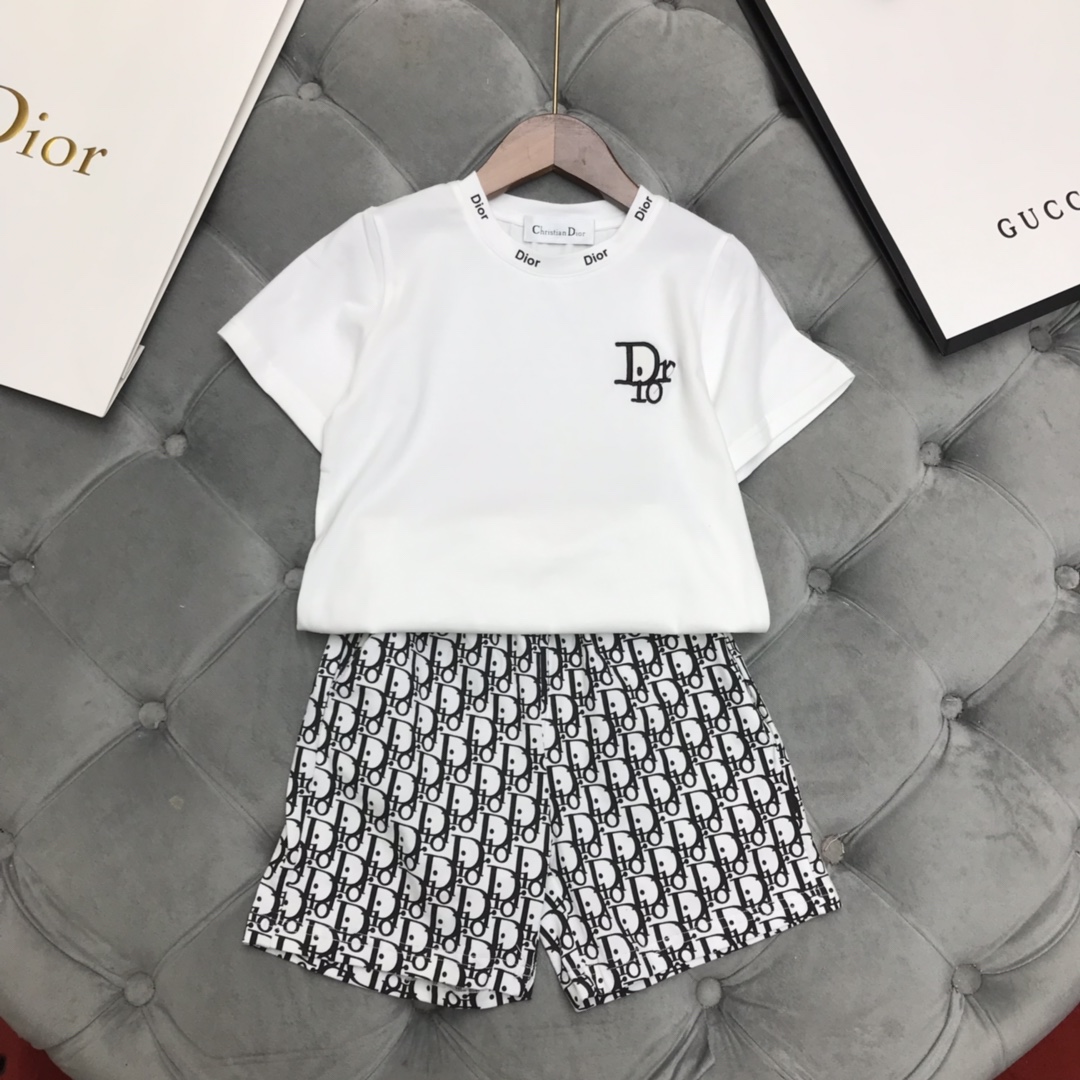 Dior 【ディオール】子供服　セットアップ　シャツ＋ショートパンツ  110-160cm