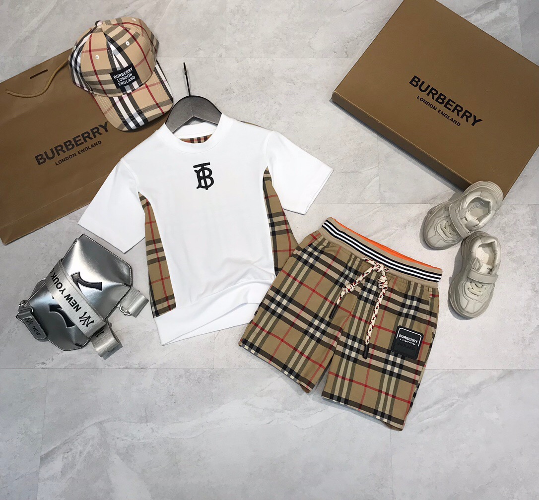 BURBERRY 【バーバリー】　セットアップ 　トップス+ボトム　100％綿　100-160cm