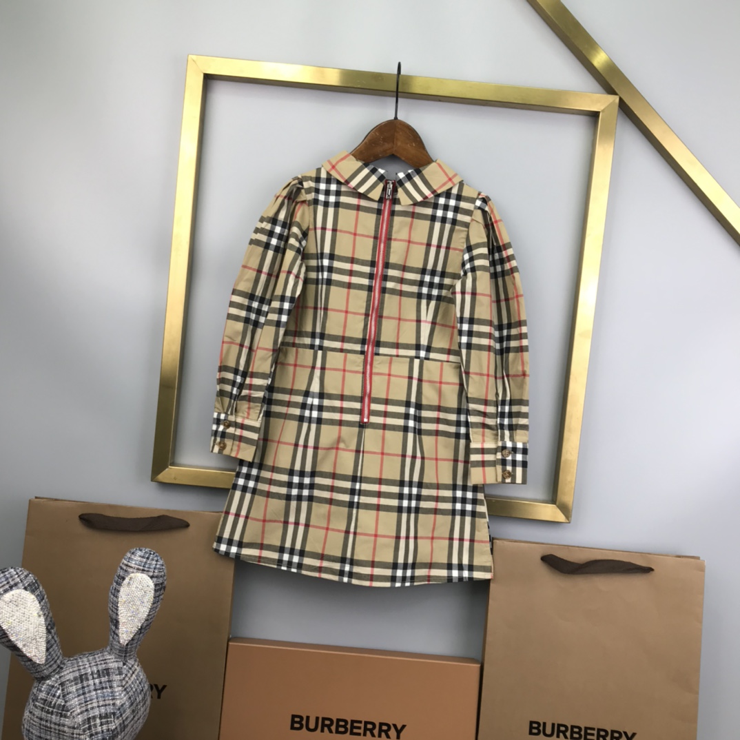 BURBERRY【バーバリー】 　秋　 ワンピース　100-160cm