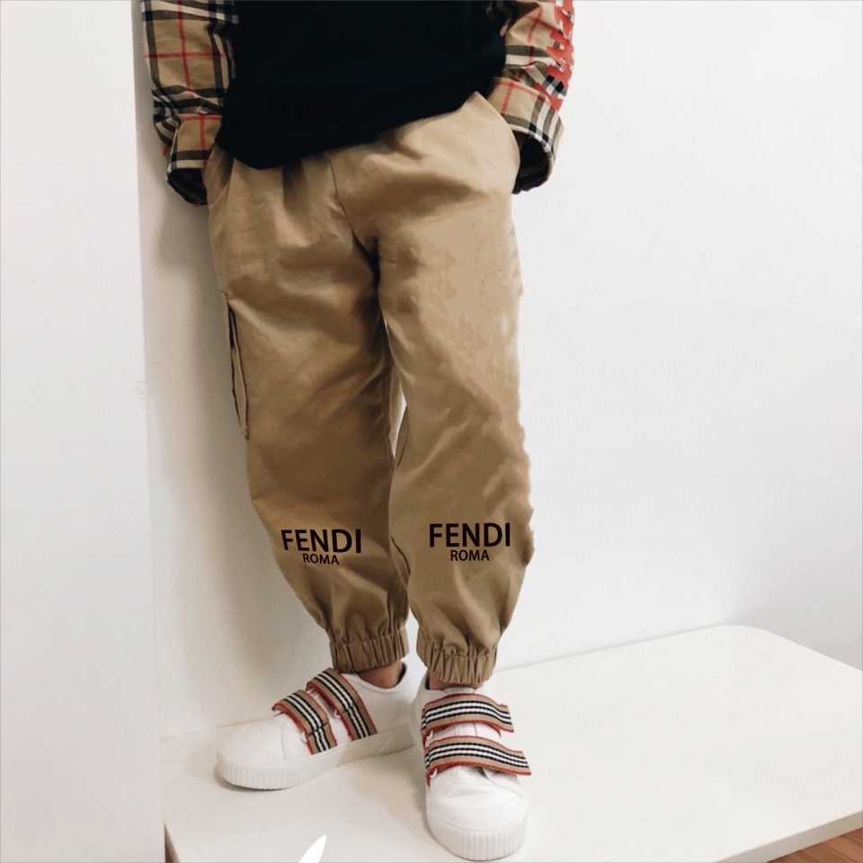 フェンディ FENDI 　子供服 　春秋　ズボン　100-150㎝