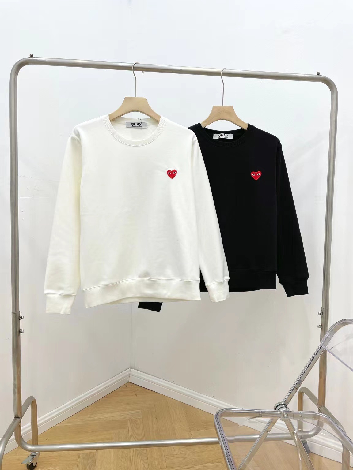 COMME des GARCONS PLAY　春秋 　フーディー   M-2XL