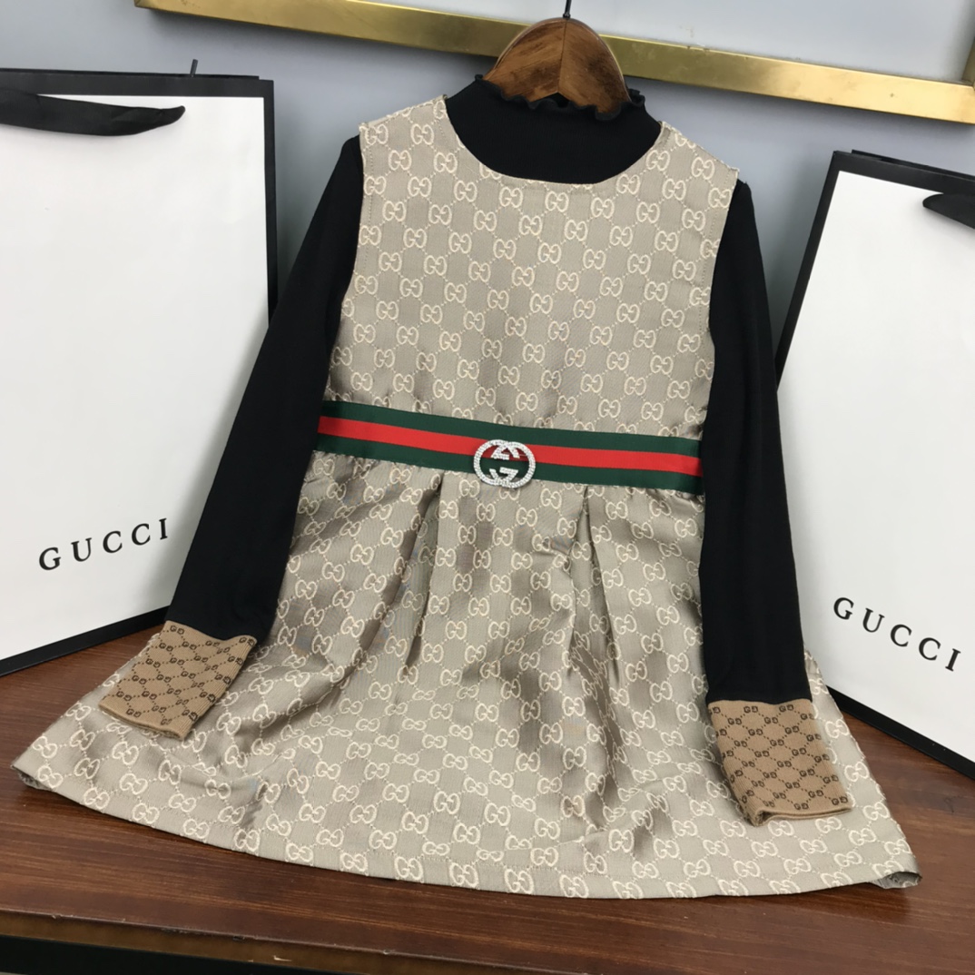 GUCCI【グッチ】 子供服 　ガール　秋冬　長袖+ワンピース　120-130-140-150cm