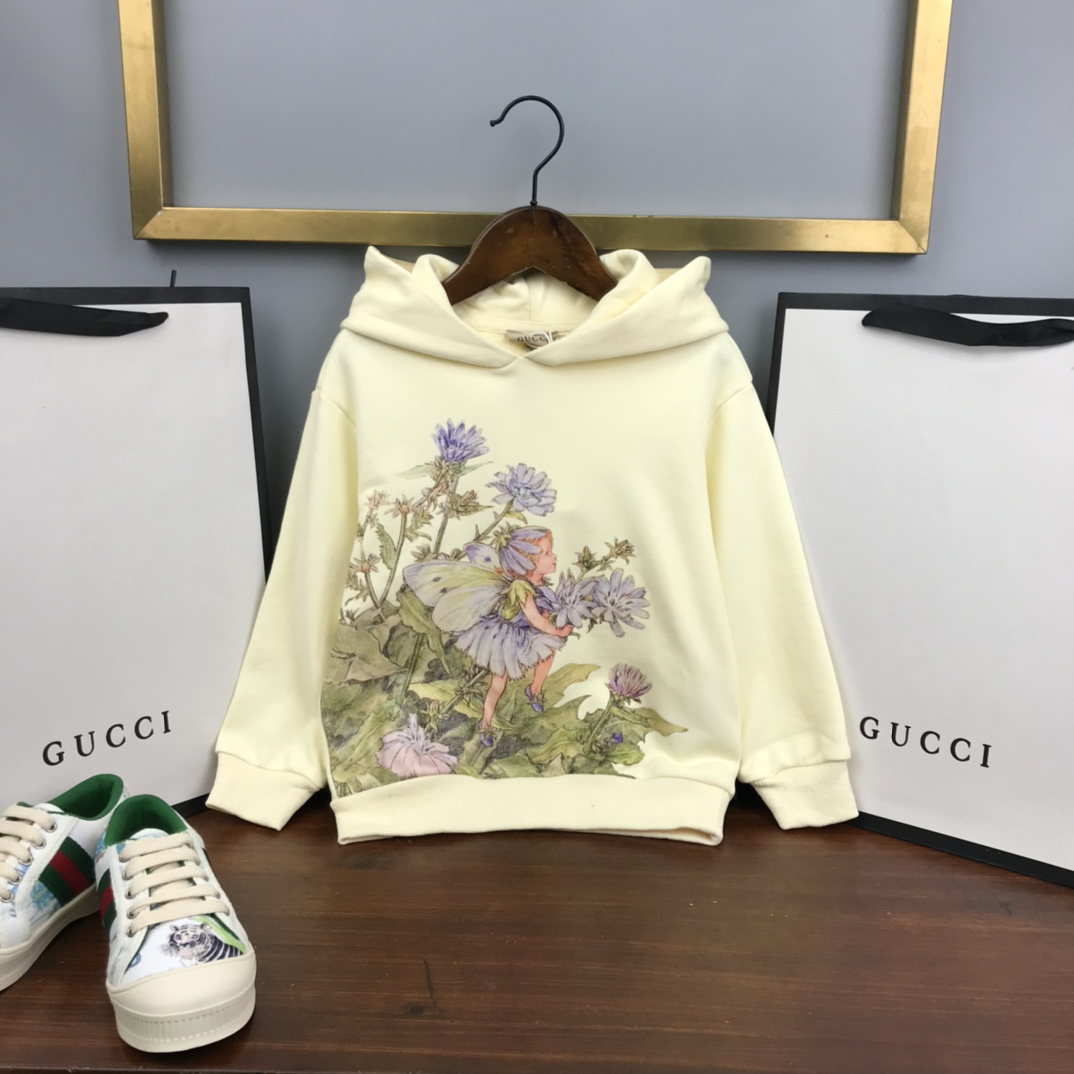 GUCCI【グッチ】子供服 　長袖　春秋　フーディー　100-160cm