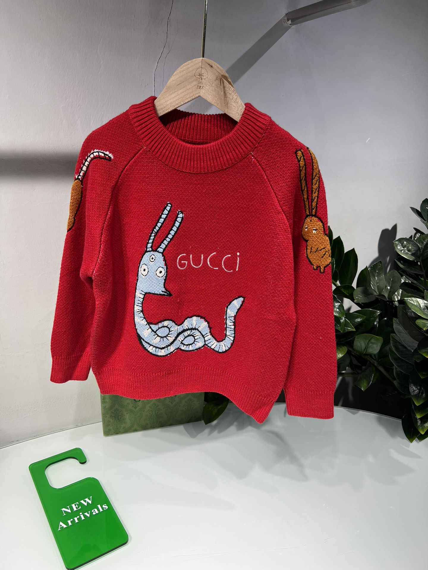 GUCCI【グッチ】子供服　セーター　秋冬　100-160cm