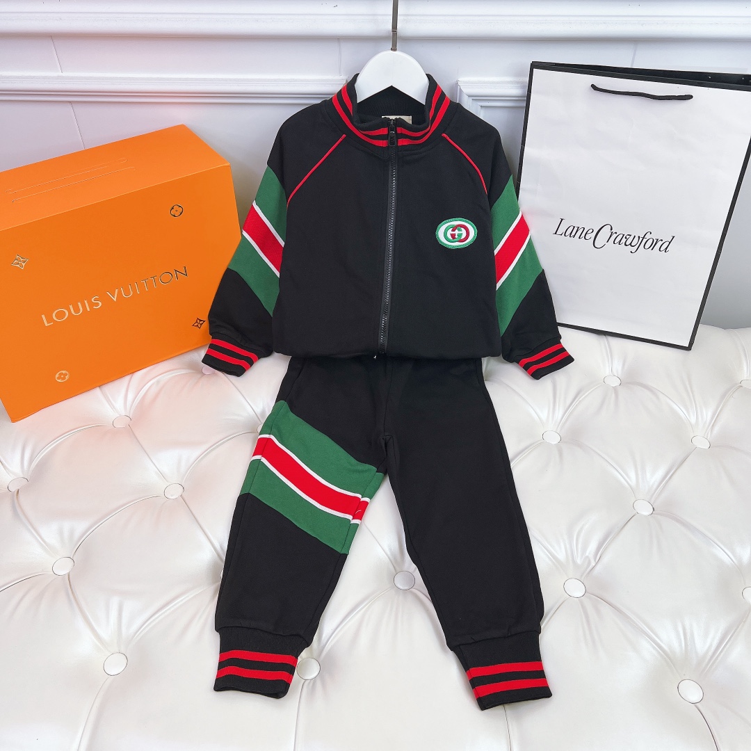 GUCCI【グッチ】 子供服　セットアップ    トップス+ボトム　秋新作　100-150cm