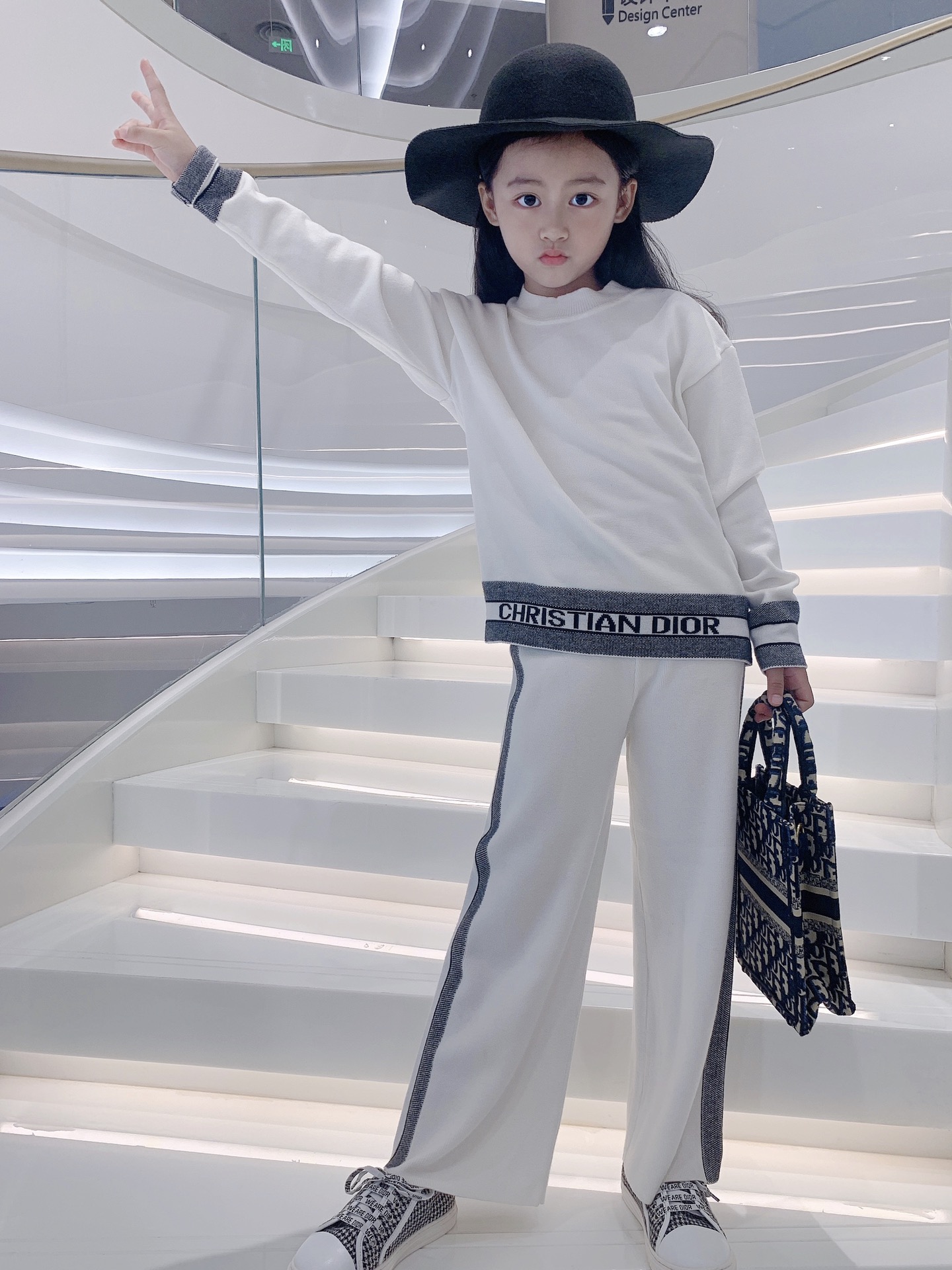 Dior ディオール 　子供服 　ボトム　ニット　パンツ　春秋冬　100-160 cm