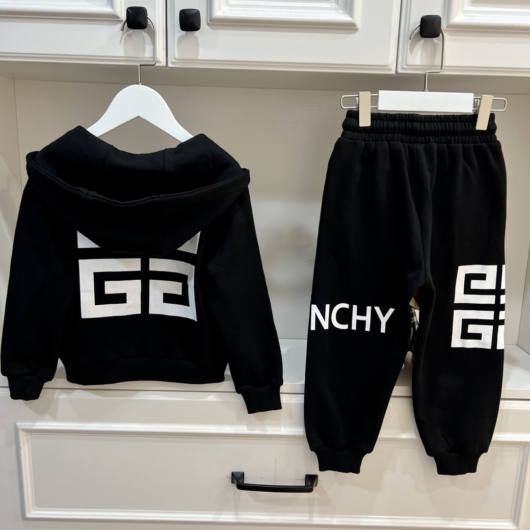 GIVENCHY ジバンシィ　子供服　セットアップ　フーディー+パンツ　秋冬　100-150cm