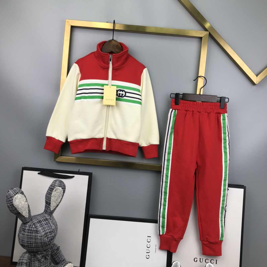 GUCCI【グッチ】 子供服　セットアップ　フーディー+パンツ　春秋　100-160cm