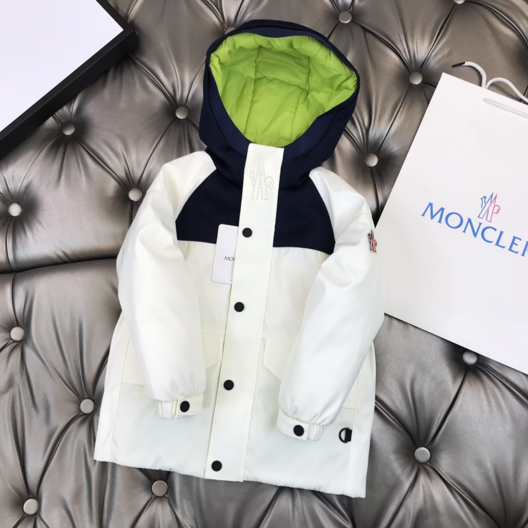 モンクレール MONCLER   子供服　ダウンジャケット 　110-160cm